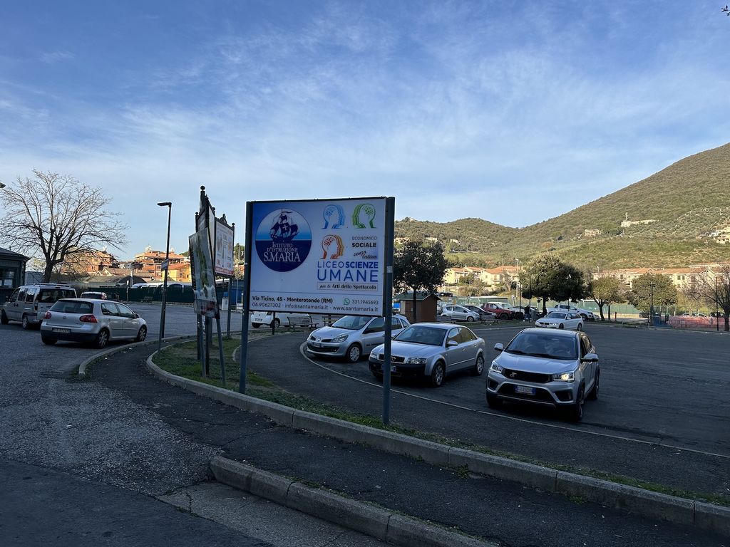 Impianto TURISTICO a Palombara Sabina, in zona Unicredit