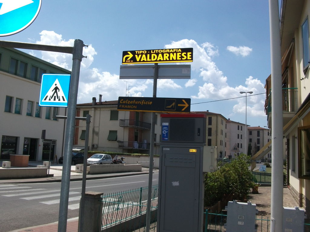 Impianto FRECCE / PREINSEGNE a San Giovanni Valdarno, in zona Scuola Primaria Gianni Rodari