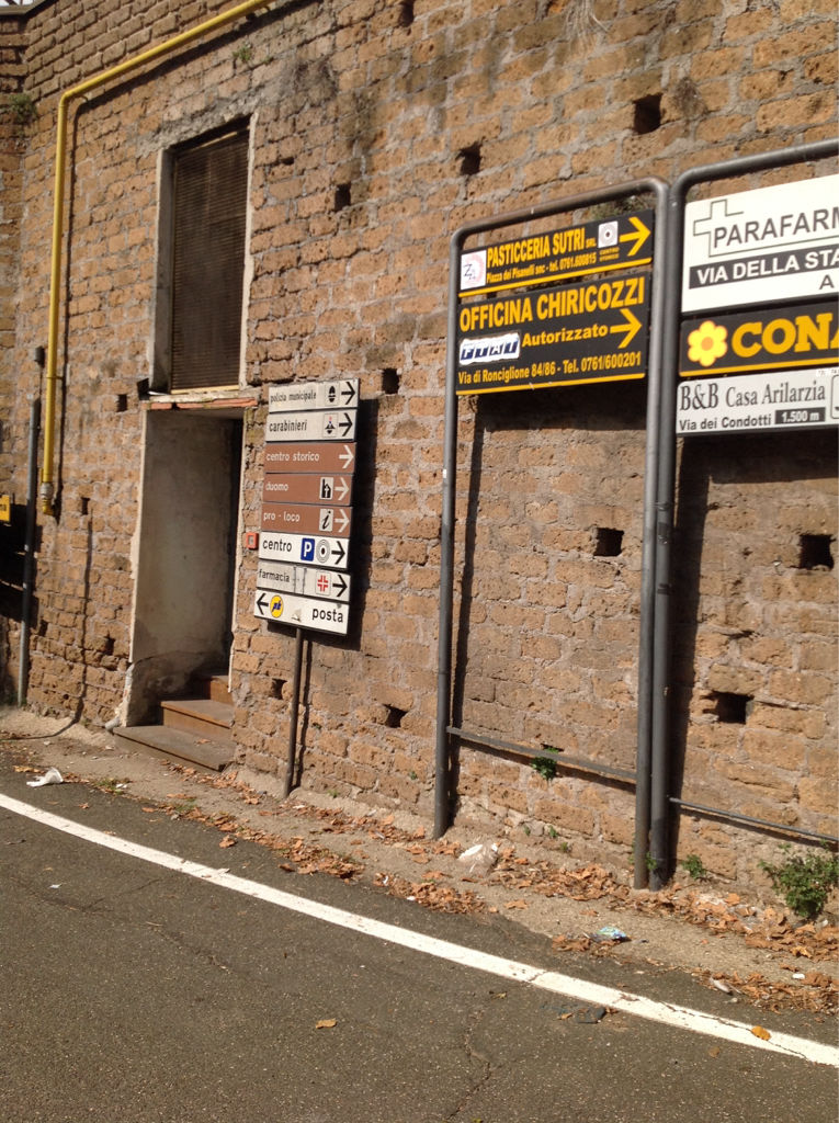 Impianto FRECCE / PREINSEGNE a Sutri, in zona Jinto