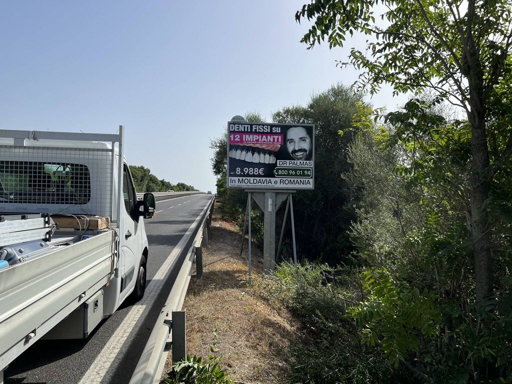 Impianto CARTELLONISTICA a Siniscola, in zona San Giacomo
