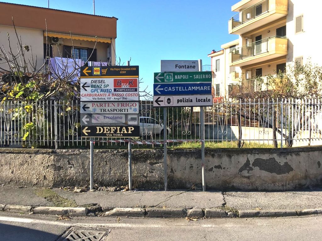 Impianto FRECCE / PREINSEGNE a Angri, in zona Sgaglione