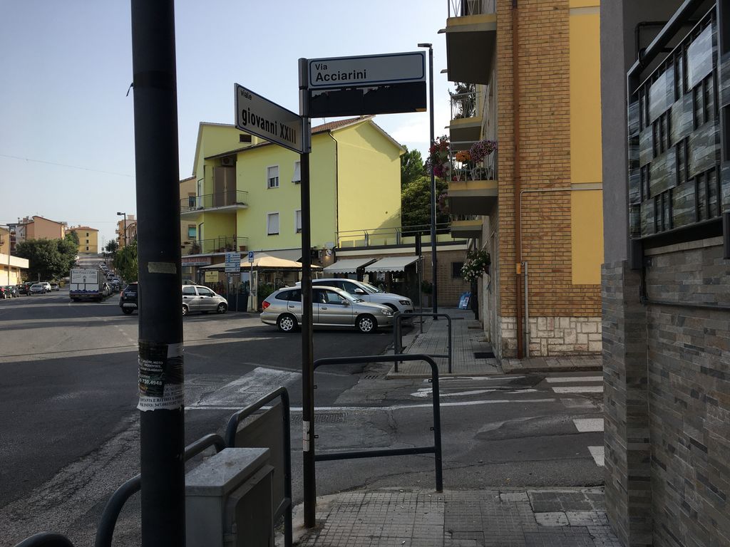 Impianto FRECCE / PREINSEGNE a Recanati, in zona Gran Bar
