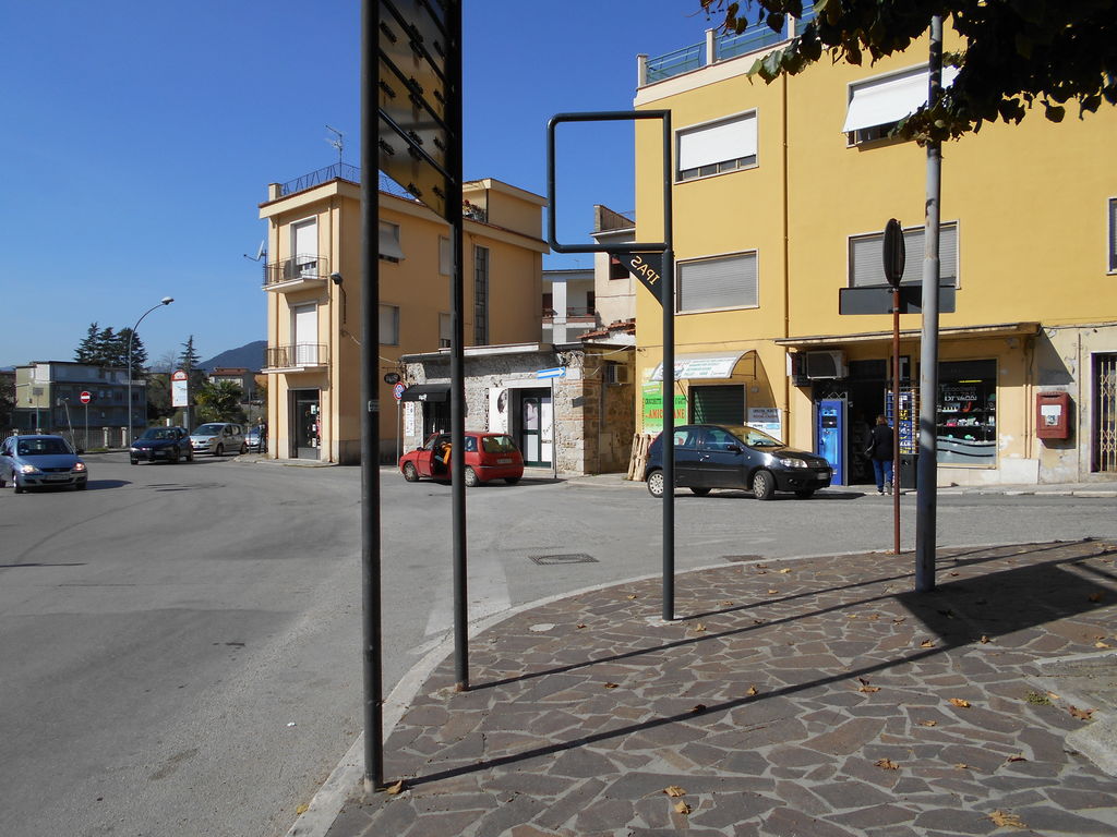 Impianto FRECCE / PREINSEGNE a Pontecorvo, in zona Concattedrale di San Bartolomeo