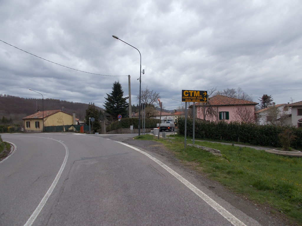 Impianto FRECCE / PREINSEGNE a Santa Fiora, in zona Coop