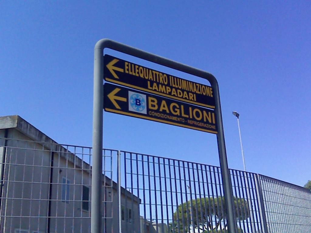 Impianto FRECCE / PREINSEGNE a Empoli, in zona Namaste India