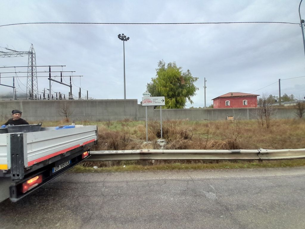 Impianto FRECCE / PREINSEGNE a Pisticci, in zona Essenza Lucano - Museo sull'Amaro Lucano