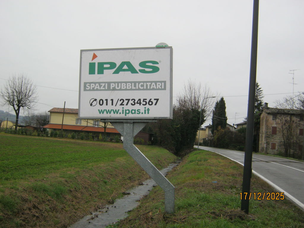 Impianto CARTELLONISTICA a San Polo d'Enza, in zona Pizzeria Tricolore