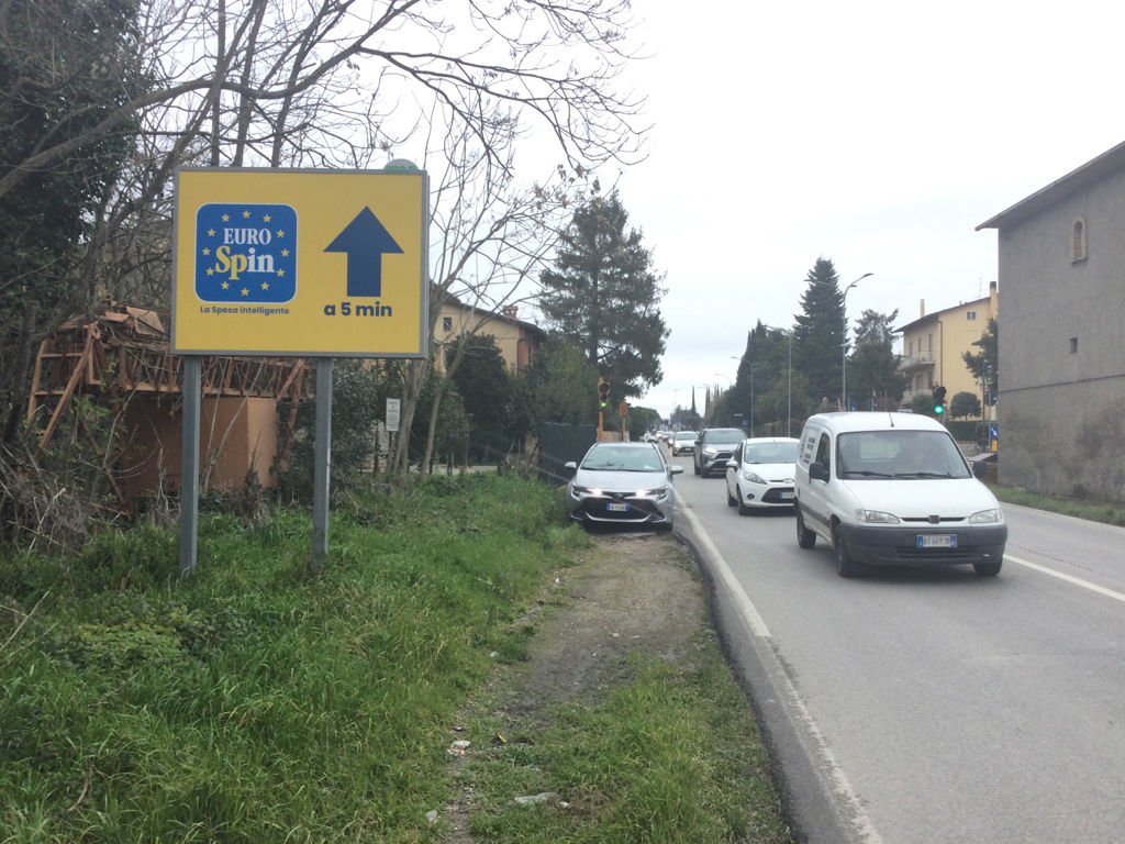 Impianto CARTELLONISTICA a Corciano, in zona Break Bar