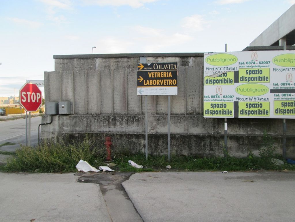 Impianto FRECCE / PREINSEGNE a Ripalimosani, in zona JYSK