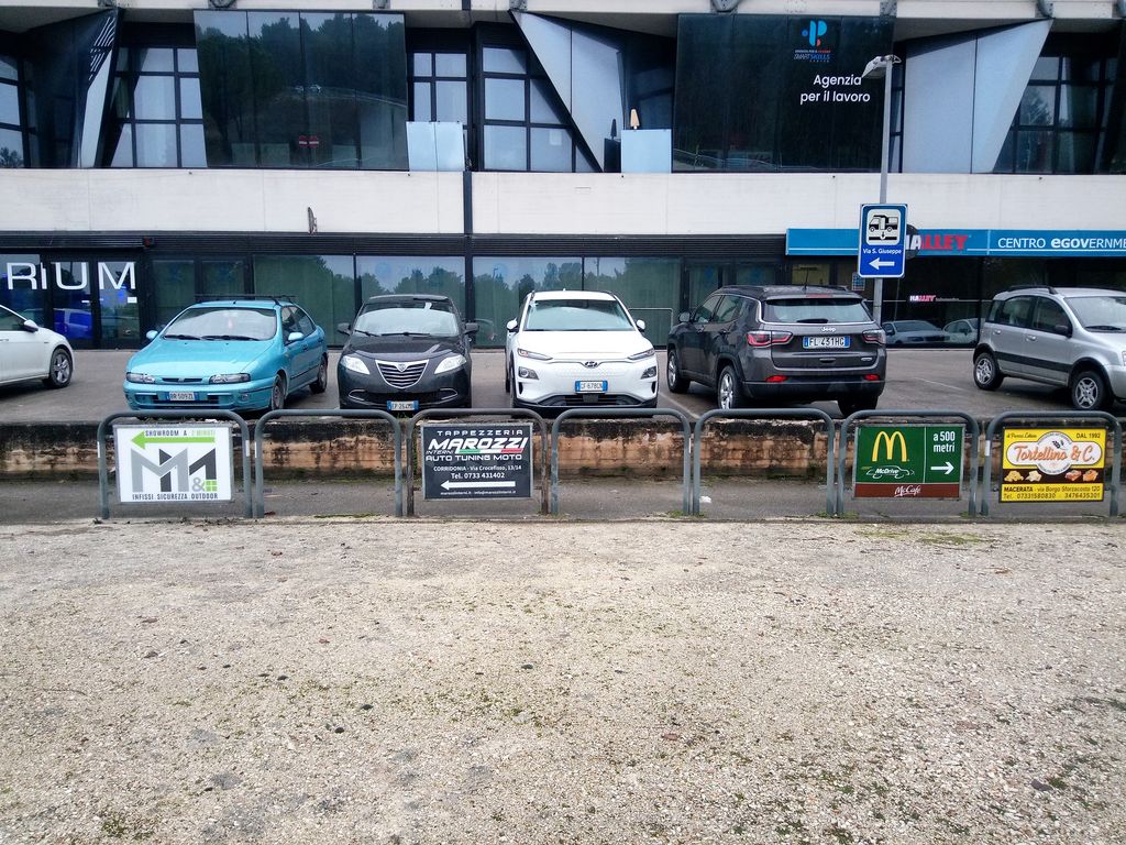 Impianto TRANSENNA a Corridonia, in zona Centro mobili Andreozzi