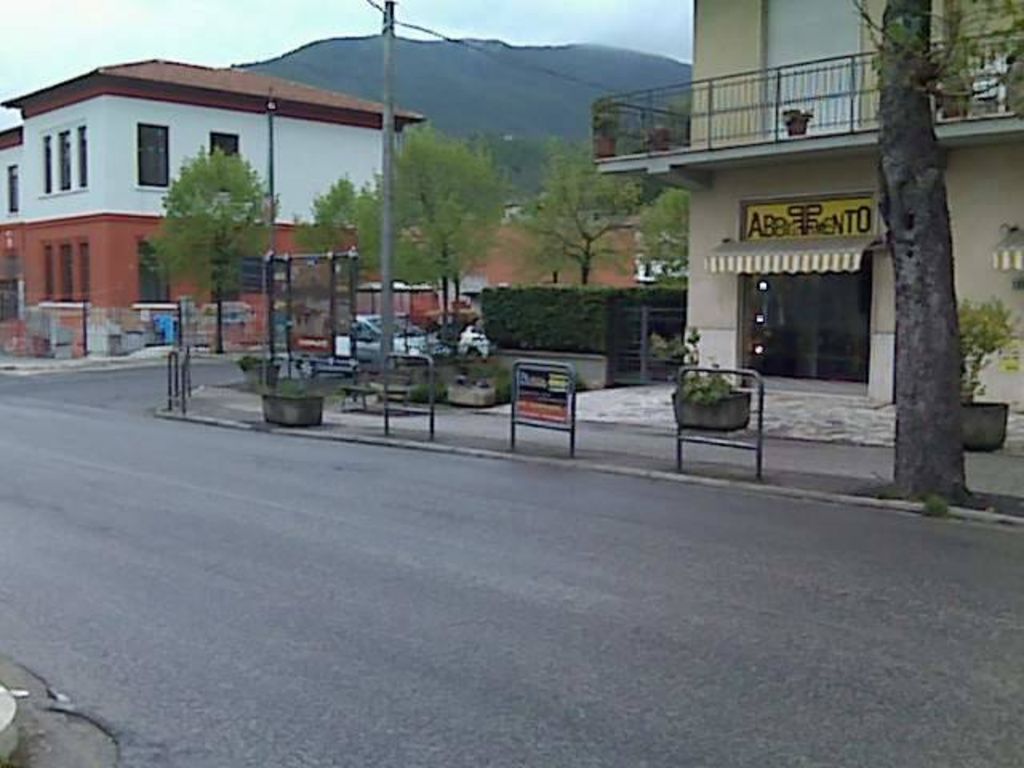 Impianto TRANSENNA a Contigliano, in zona Bar gelateria la Pergola
