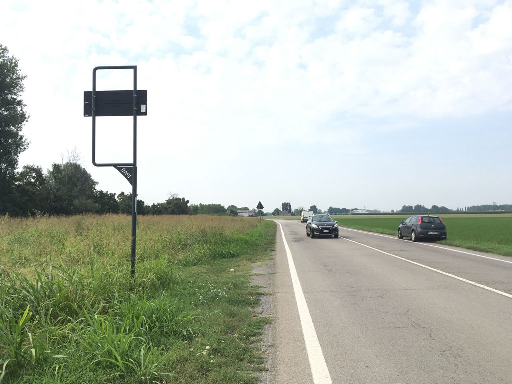 Impianto FRECCE / PREINSEGNE a Reggiolo, in zona Crédit Agricole