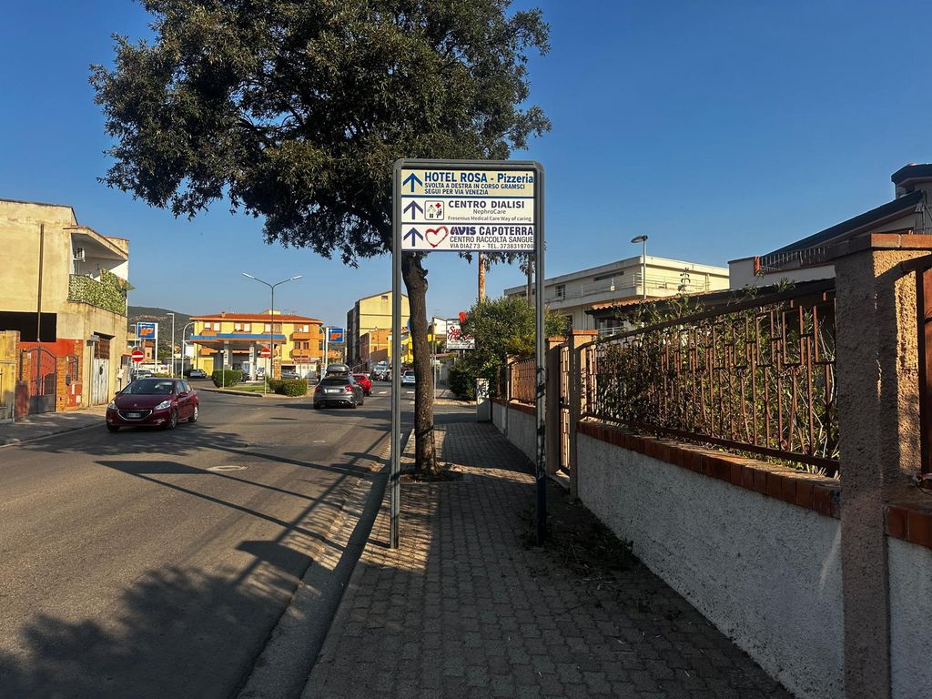 Impianto FRECCE / PREINSEGNE a Capoterra, in zona Piazza Paolo Borsellino