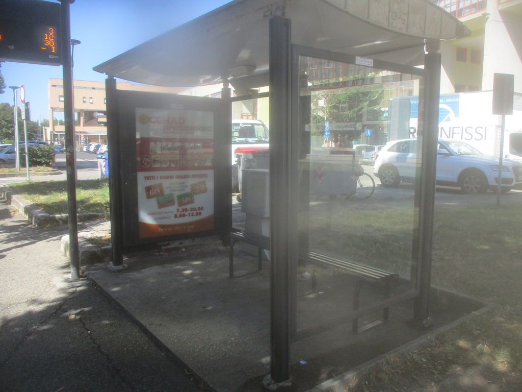 Impianto PENSILINA a Pesaro, in zona Trattoria La Loggia