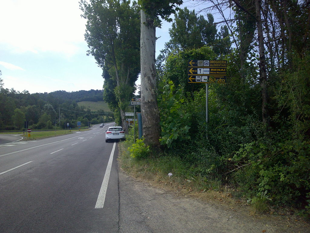 Impianto FRECCE / PREINSEGNE a Scarperia e San Piero, in zona Tamoil