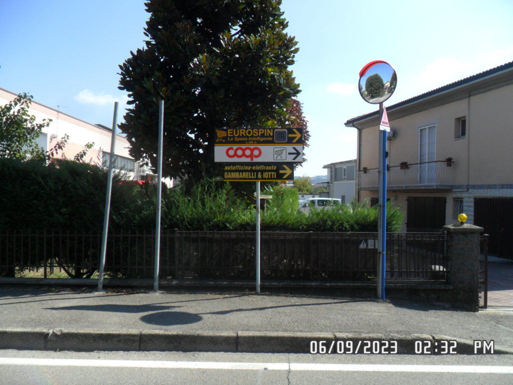 Impianto FRECCE / PREINSEGNE a Scandiano, in zona EuroSpin