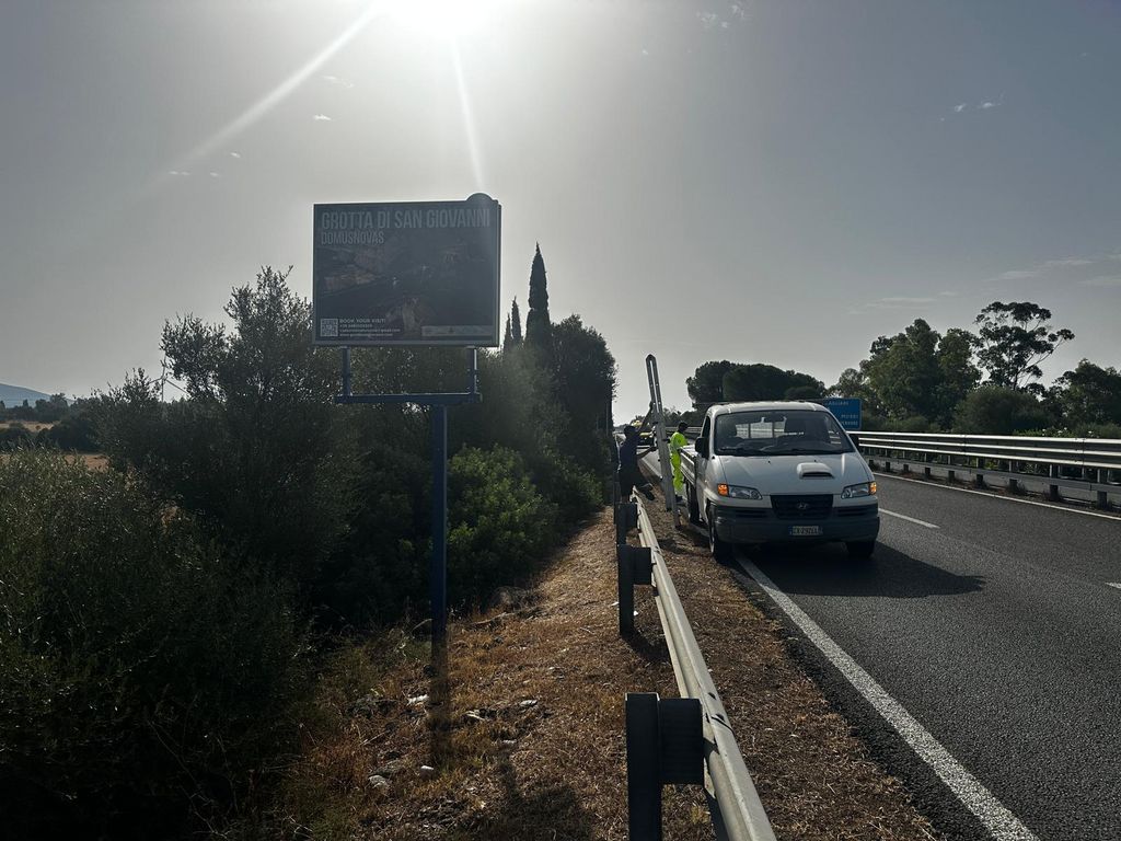 Impianto CARTELLONISTICA a Domusnovas, in zona La Stecca