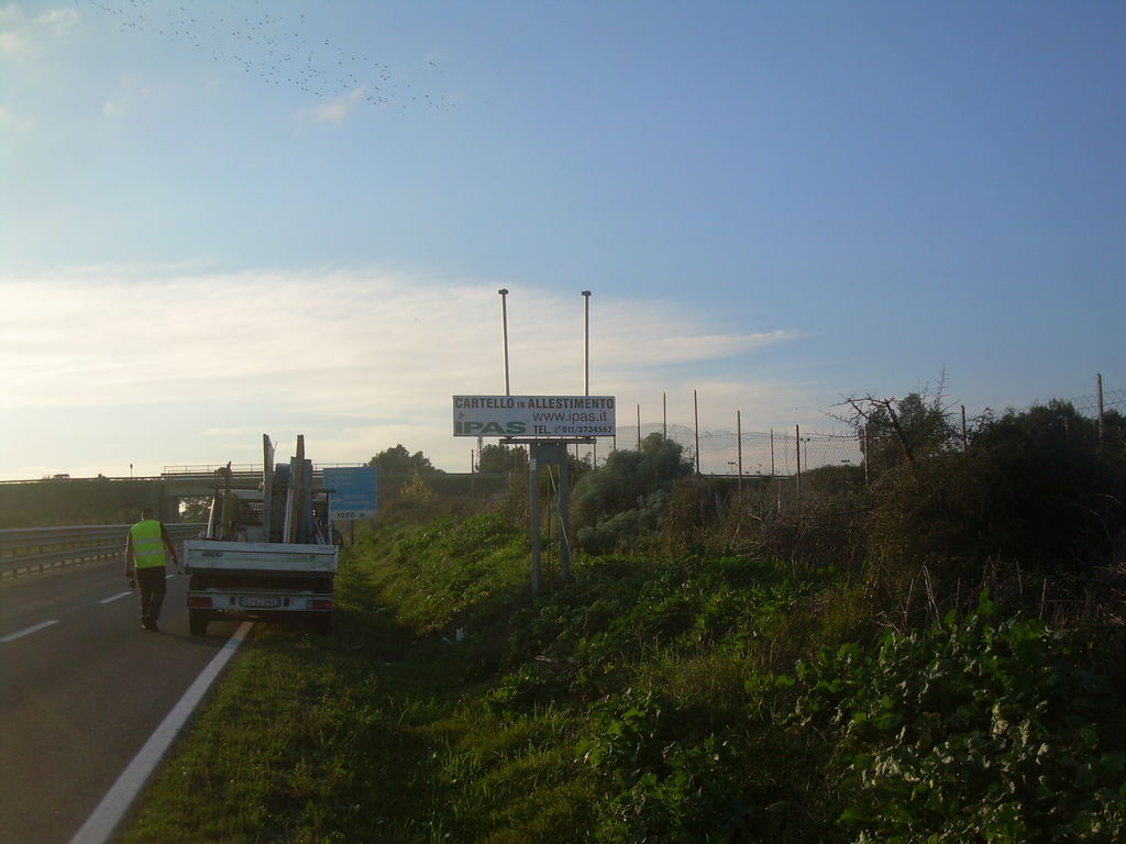 Impianto CARTELLONISTICA a Ghilarza, in zona Biologico Bottegabee