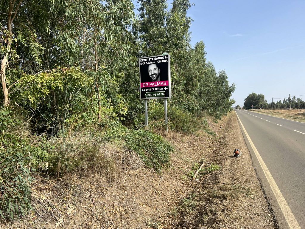Impianto CARTELLONISTICA a Samassi