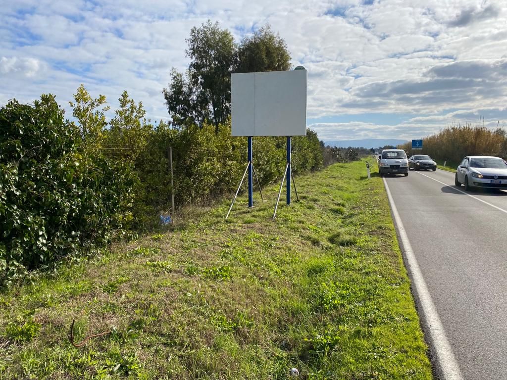 Impianto CARTELLONISTICA a Oristano