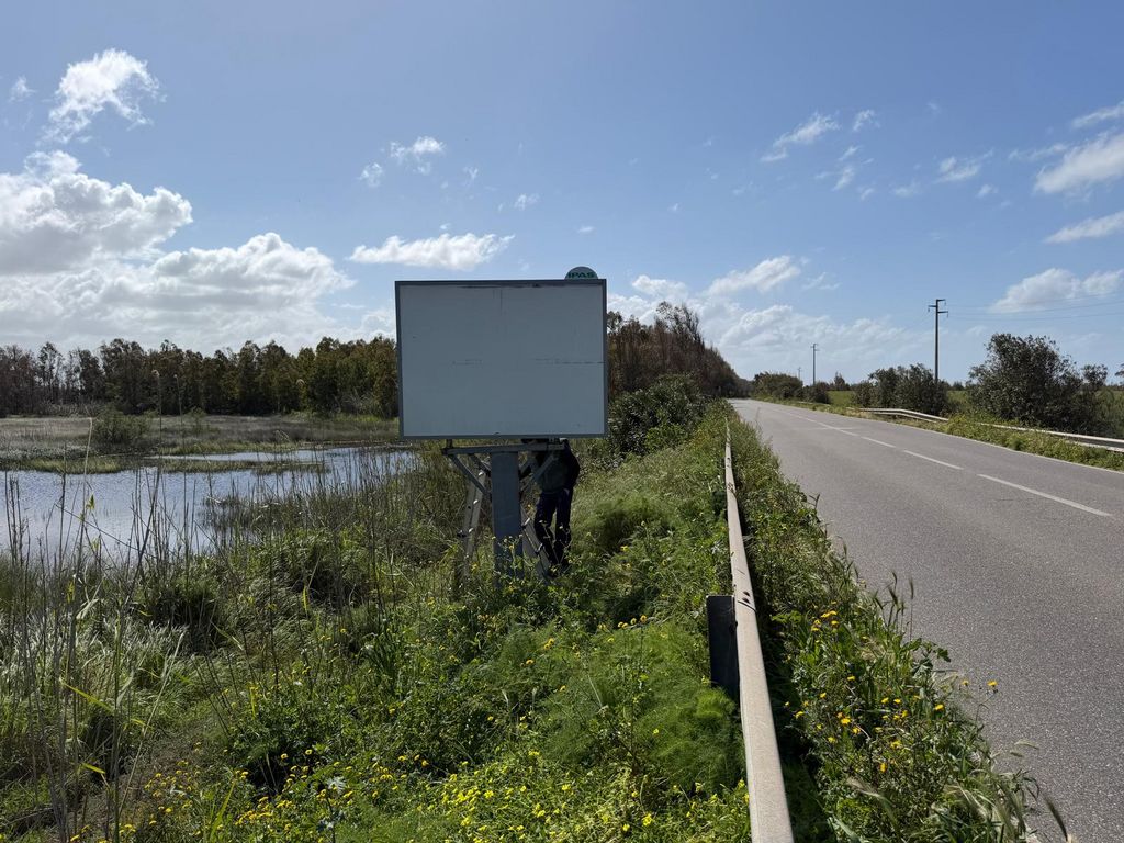 Impianto CARTELLONISTICA a Arborea