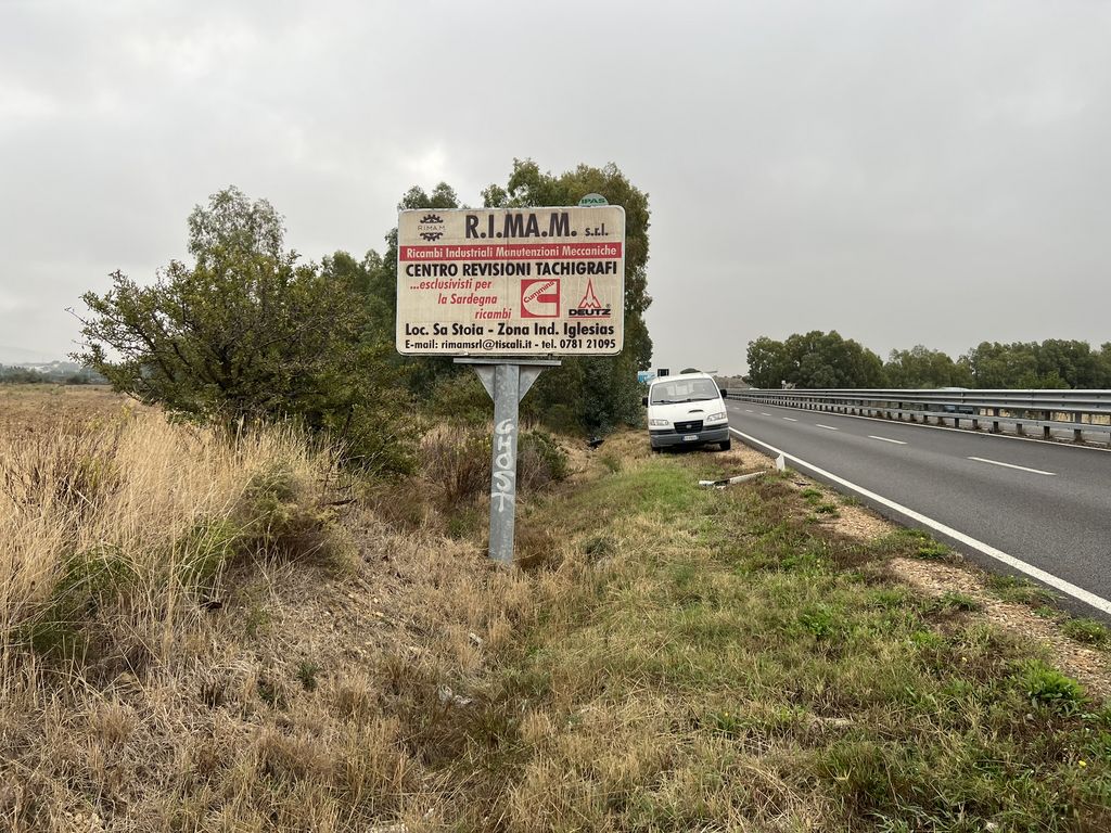 Impianto CARTELLONISTICA a Iglesias, in zona Banco di Sardegna
