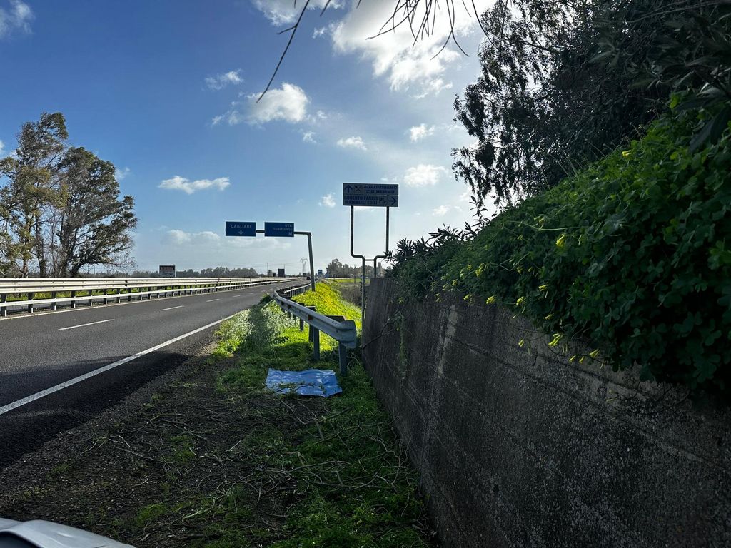 Impianto FRECCE / PREINSEGNE a Uta, in zona MD