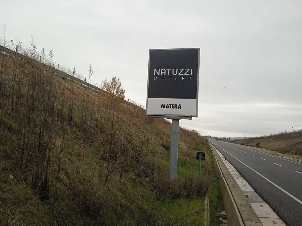 Impianto CARTELLONISTICA a Matera