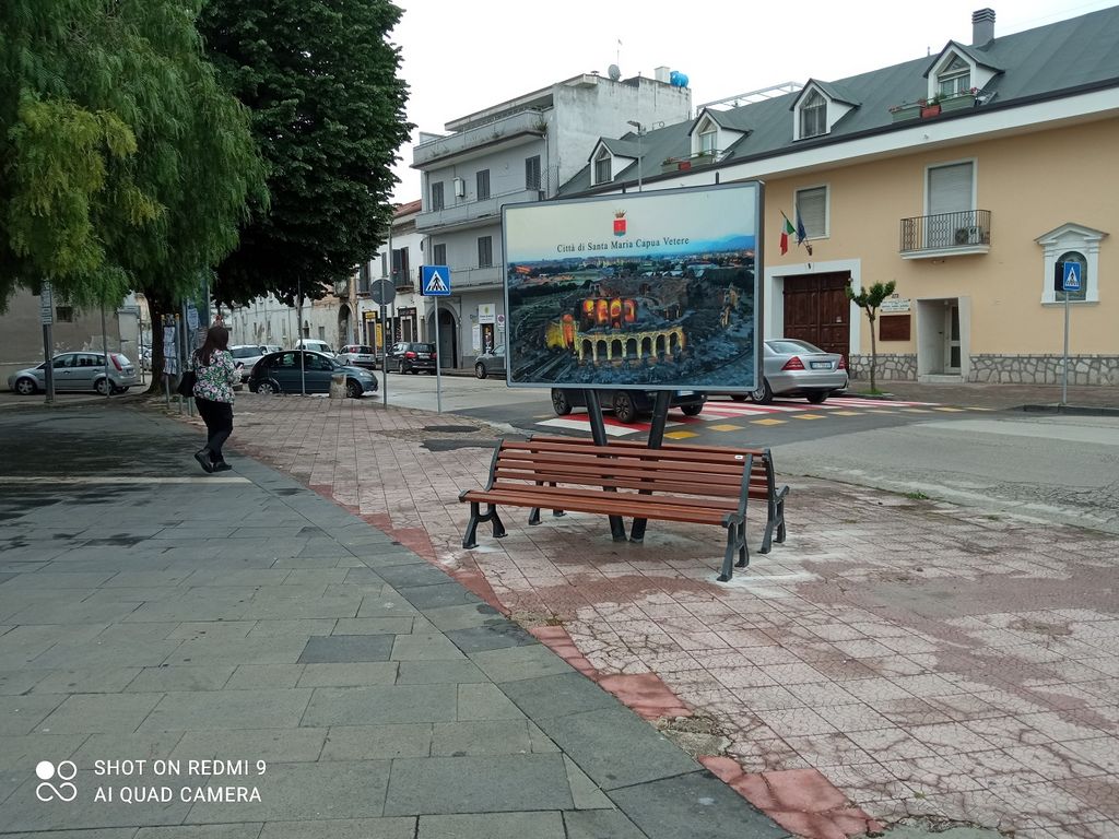Impianto CARTELLONISTICA a Santa Maria Capua Vetere, in zona Amfiteatro Campano