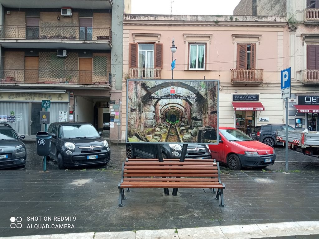 Impianto CARTELLONISTICA a Santa Maria Capua Vetere, in zona Jean Louis David