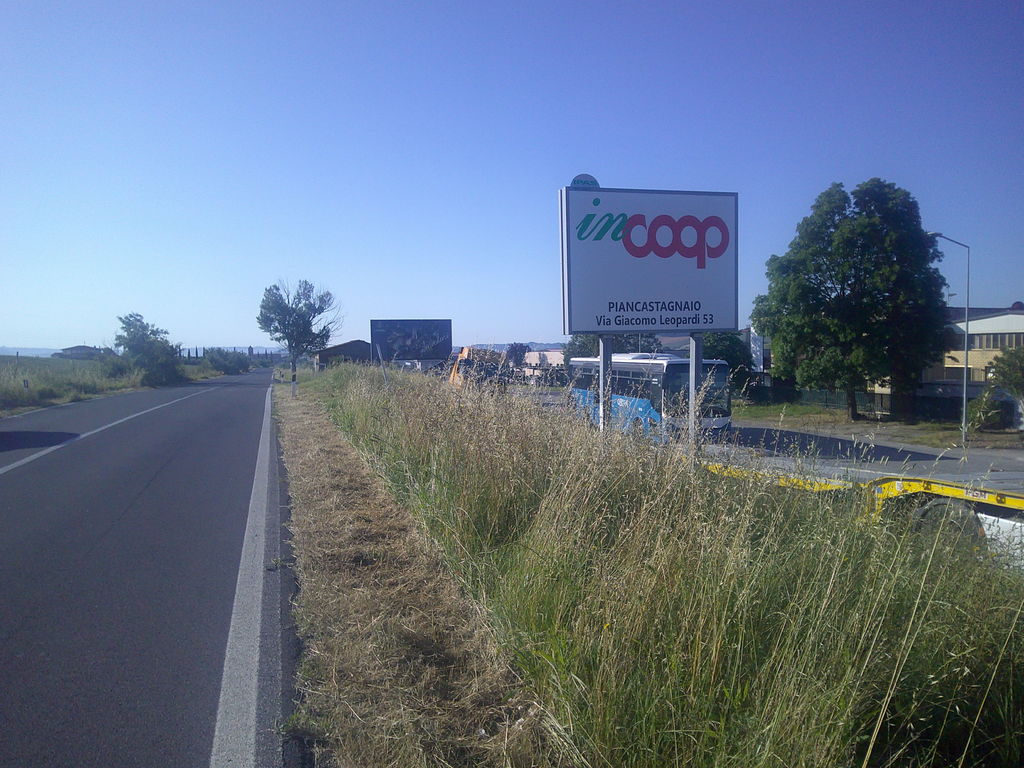 Impianto CARTELLONISTICA a Piancastagnaio, in zona PIANCASTAGNAIO (SI) | Zona Industriale