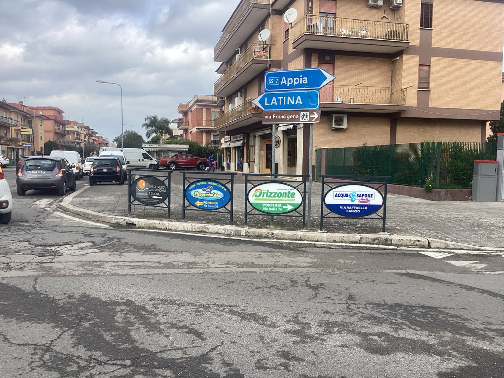 Impianto TRANSENNA a Pontinia, in zona Maxiscount