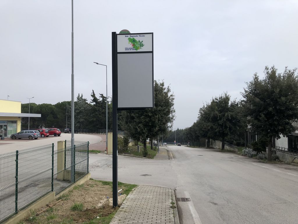 Impianto TURISTICO a Recanati, in zona Linea G