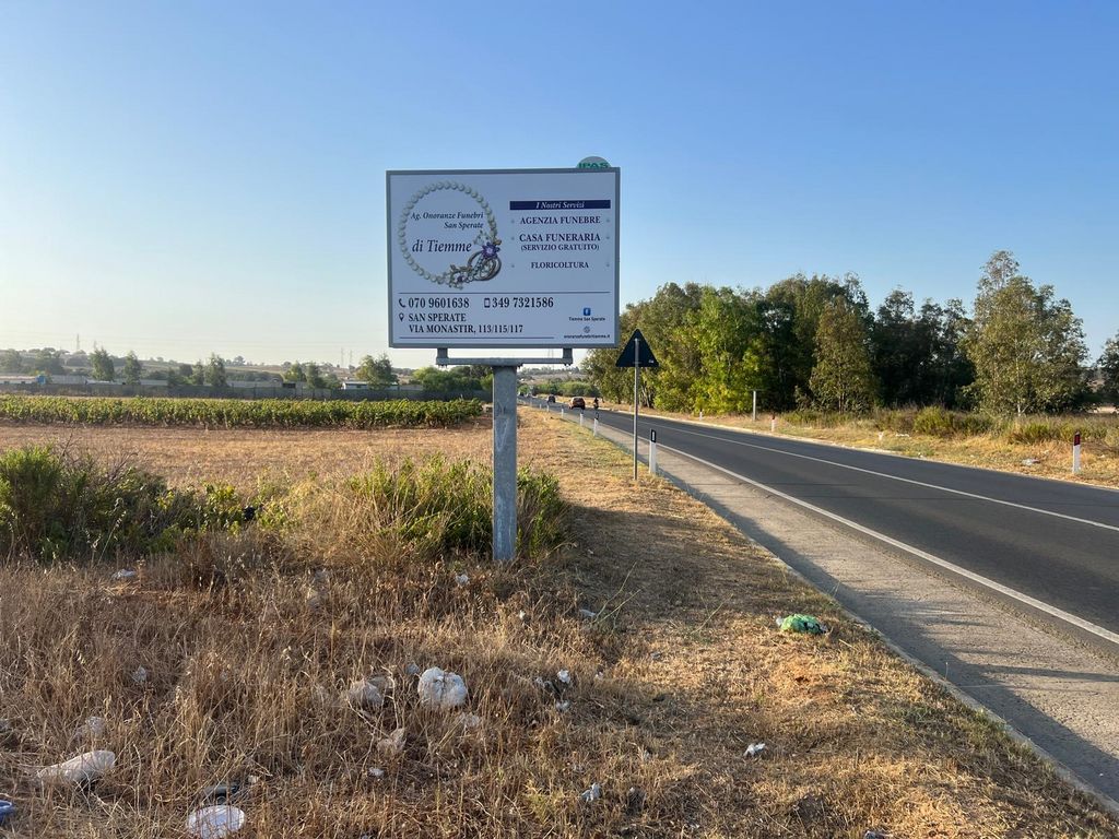 Impianto CARTELLONISTICA a Selargius, in zona ex S.P. 8 Ateneo