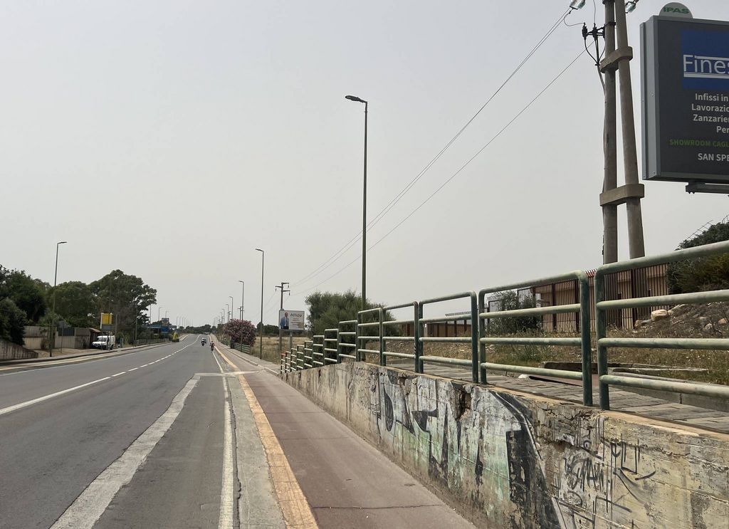 Impianto CARTELLONISTICA a Quartu Sant'Elena, in zona Grand Hotel Quattro Torri