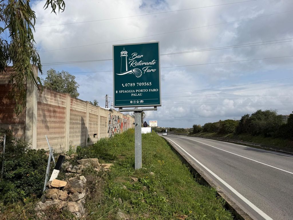 Impianto CARTELLONISTICA a Palau, in zona CuCumiao