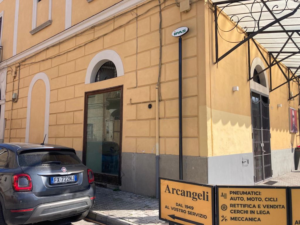 Impianto FRECCE / PREINSEGNE a Casagiove, in zona Gran Caffè Carraturo