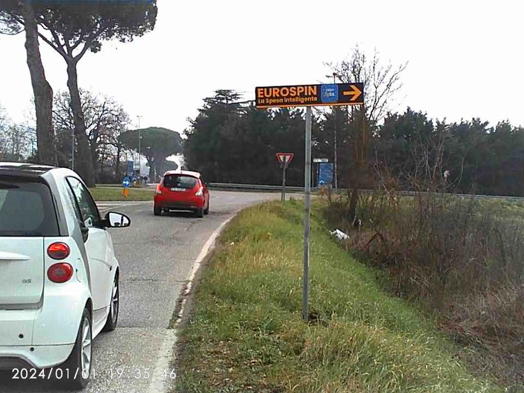 Impianto FRECCE / PREINSEGNE a Sansepolcro, in zona Del Bene Arredamenti