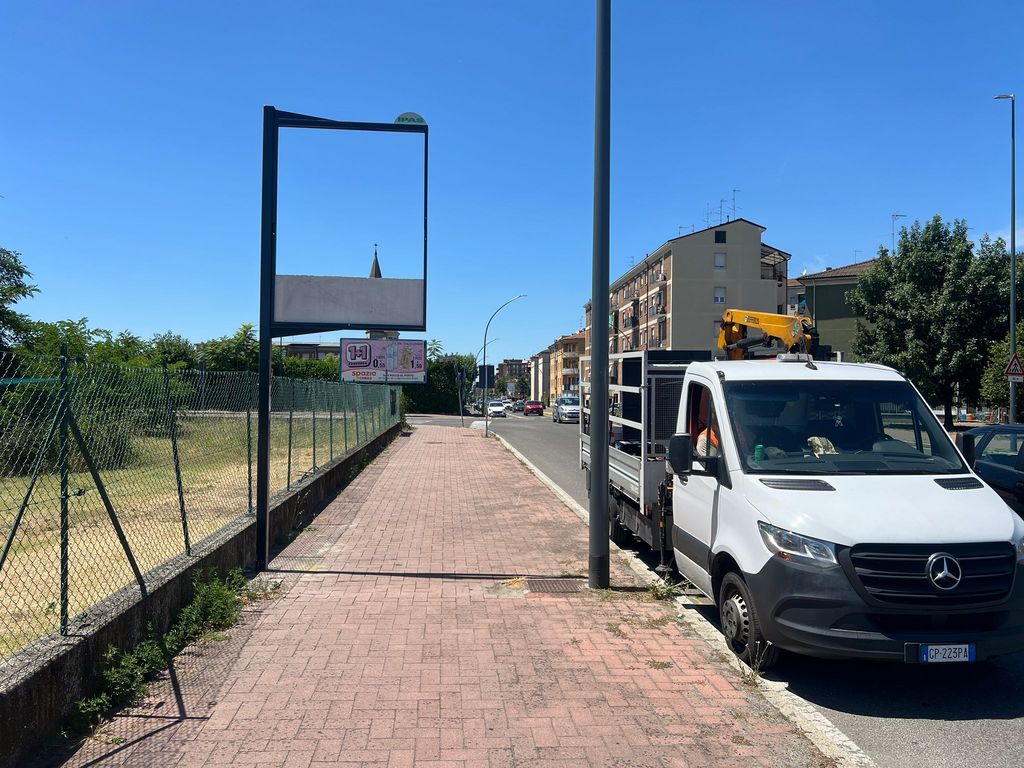 Impianto CARTELLONISTICA a Piacenza, in zona Bulla