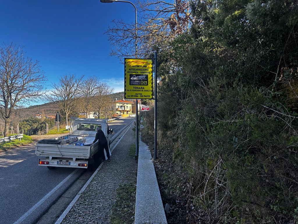 Impianto CARTELLONISTICA a Tonara, in zona Piazza Caduti Sul Lavoro