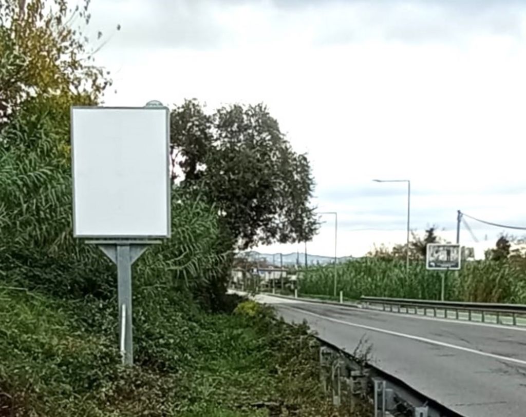 Impianto CARTELLONISTICA a Gradara, in zona Piazzale Antonio Gramsci