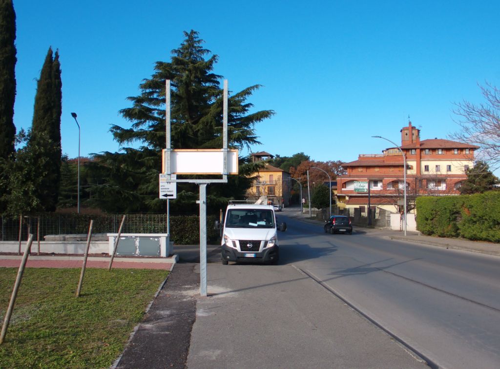 Impianto CARTELLONISTICA a Montefiascone, in zona Eurospin