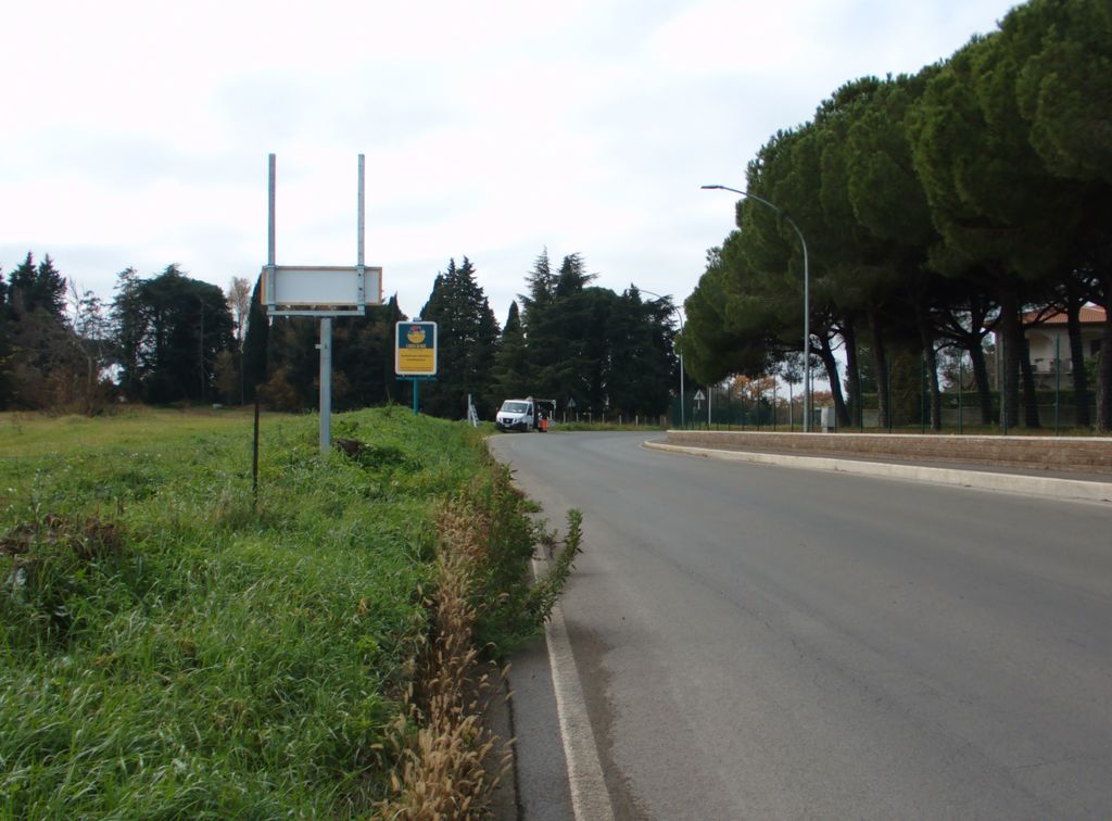 Impianto CARTELLONISTICA a Montefiascone, in zona Eurospin