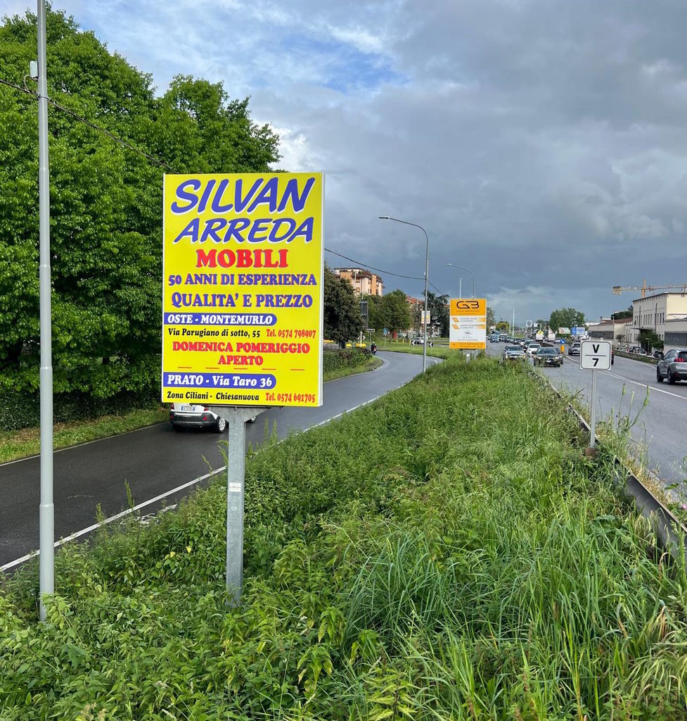 Impianto CARTELLONISTICA a Prato, in zona Ristorante Pizzeria da Virgilio