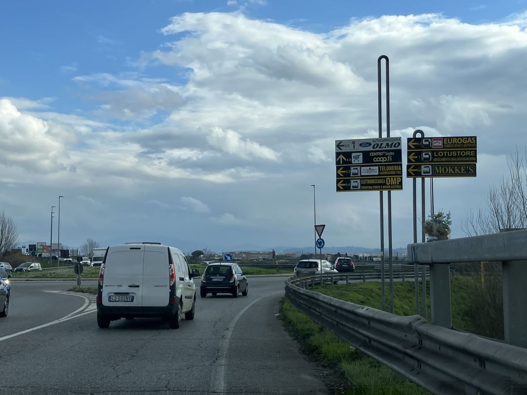 Impianto FRECCE / PREINSEGNE a Sesto Fiorentino, in zona Centro Medico Dentistico Dott. Bettarini Matteo
