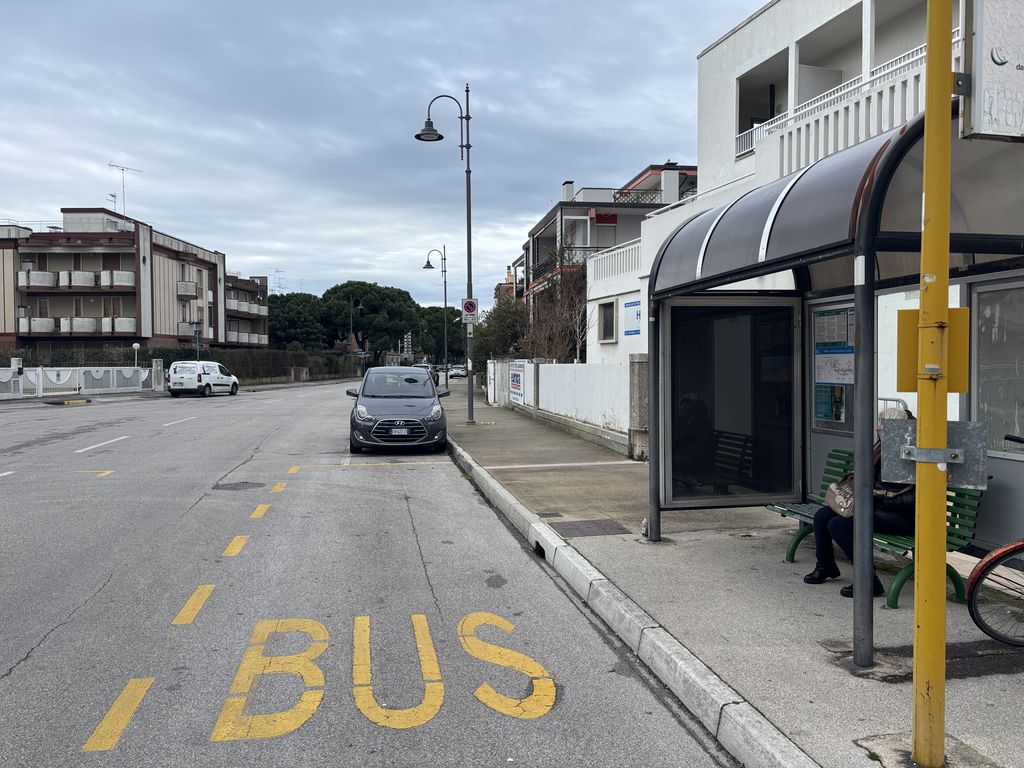 Impianto PENSILINA a Grado, in zona Delfino Blu