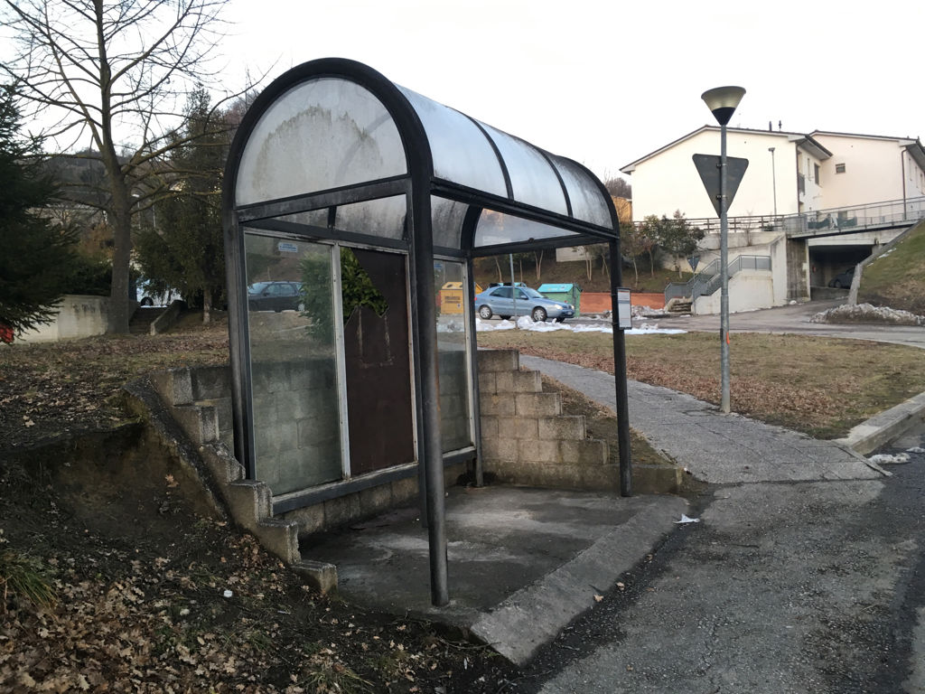 Impianto PENSILINA a Urbino, in zona Parco Piazzale Cristo Re