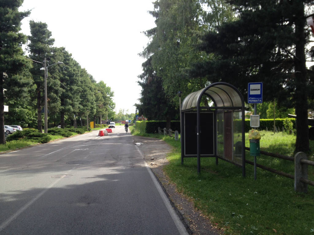 Impianto PENSILINA a Arsago Seprio, in zona Scuola d'Infanzia Achille Porraneo