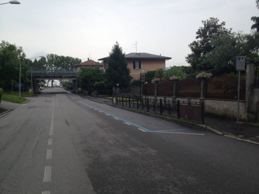 Impianto TRANSENNA a Gavirate, in zona Mobilificio i Quattro Sette