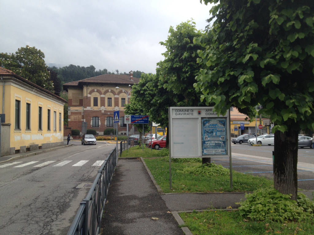 Impianto TABELLA a Gavirate, in zona Centro Benessere Mi Amo di Lina Vaisvilaite